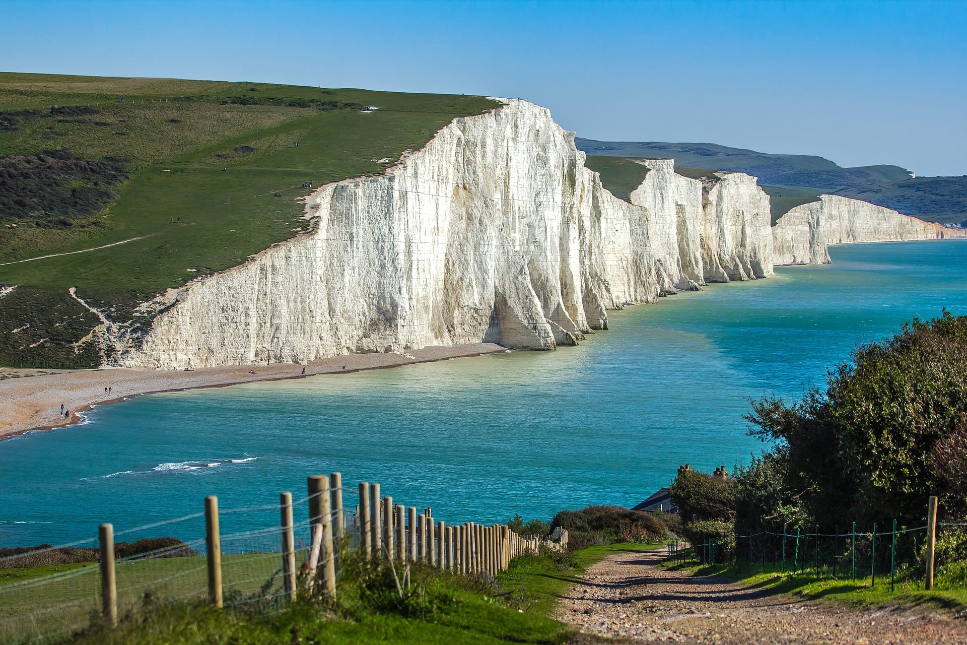 The Seven Sisters Cliffs seen on the south downs way hike